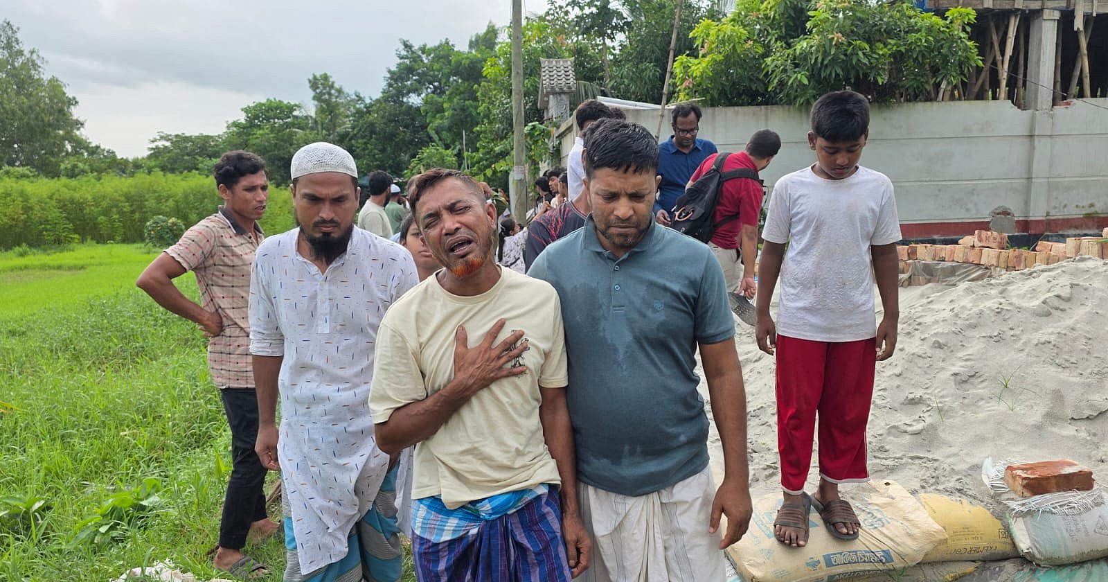 দক্ষিণ আফ্রিকায় সুপারশপে আগুনে নিহত ৬ বাংলাদেশি, পাঁচজনই নারায়ণগঞ্জের