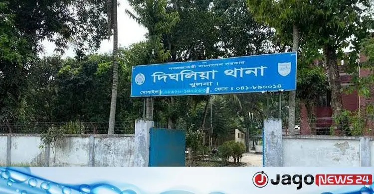খুলনায় ট্রাকচাপায় স্ত্রী-শ্যালিকা-মেয়ে নিহত, বাঁচলেন স্বামী
