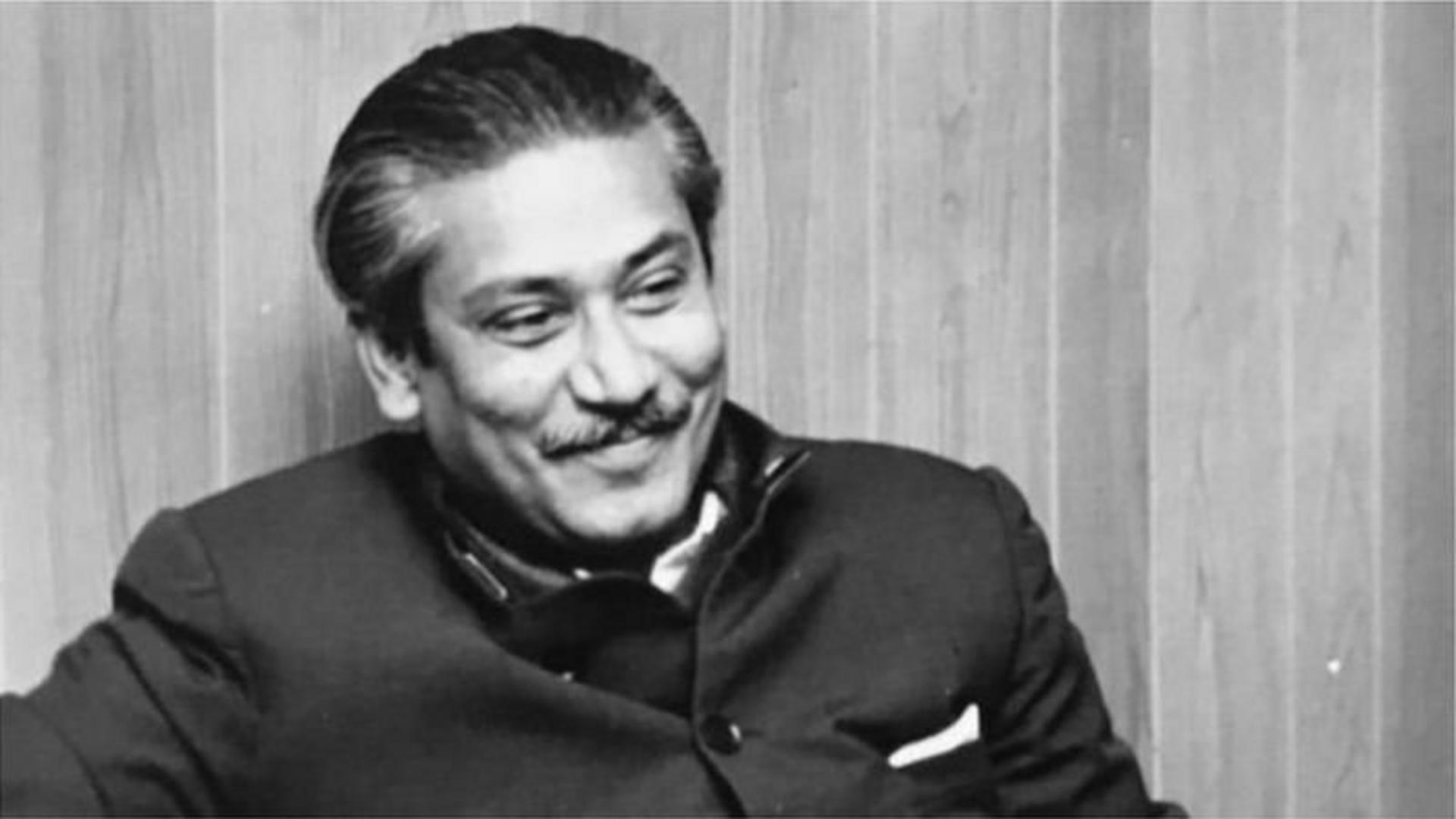 শেখ মুজিবের হত্যার আগের সপ্তাহে দেশ অস্থিরতা ও দুর্নীতিতে ভরপুর