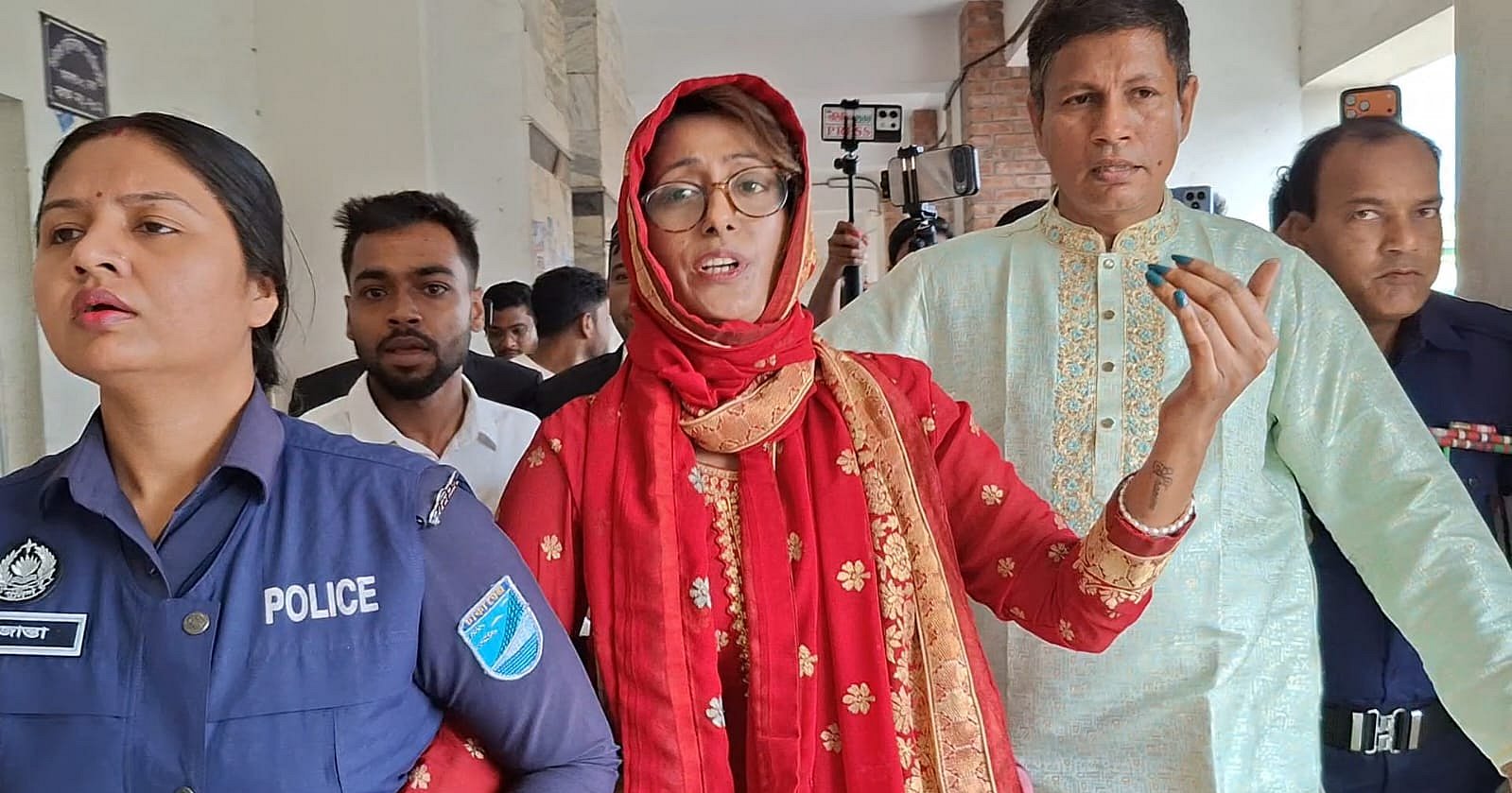 জুলাইয়ের হত্যাচেষ্টা মামলায় গ্রেপ্তার দেখানোর নির্দেশ মডেল মিষ্টি সুবাসকে