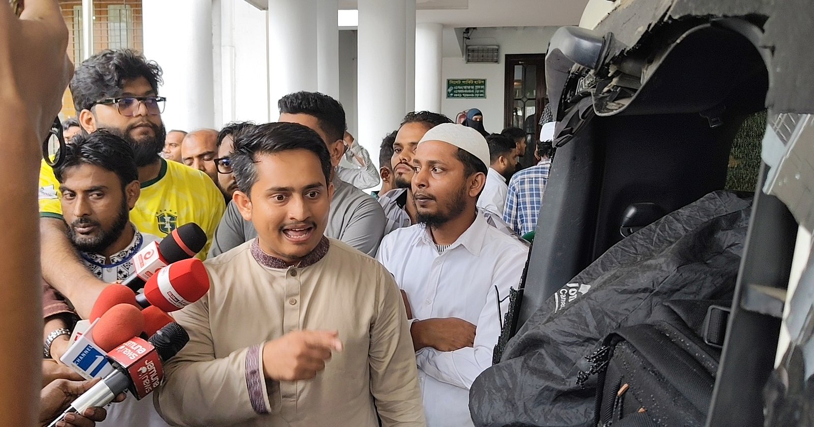 বিএনপির পরিণতি শেখ হাসিনার চেয়ে ভয়াবহ হবে: সারজিস