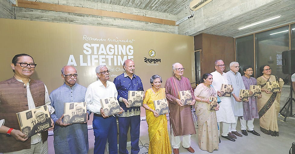 ৮৫ বছর পূর্ণ রামেন্দু মজুমদার: ‘জীবনকে অর্থবহ করতে হবে’