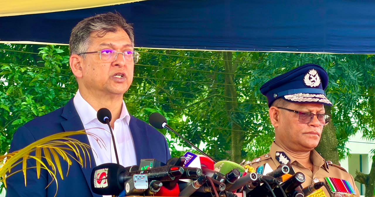 পুলিশ কোনো দলের লাঠিয়াল বাহিনী হয়ে কাজ করবে না: স্বরাষ্ট্রমন্ত্রী