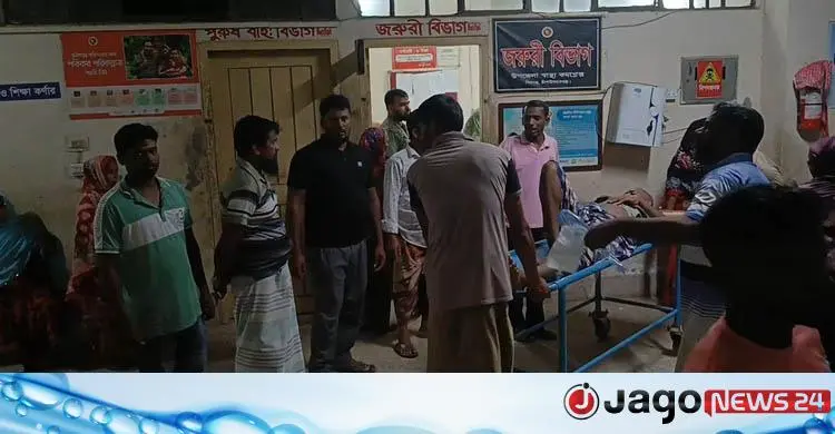 শিবগঞ্জে ফুটবল খেলা নিয়ে দুই পক্ষের সংঘর্ষে ককটেল বিস্ফোরণ, আহত ১০